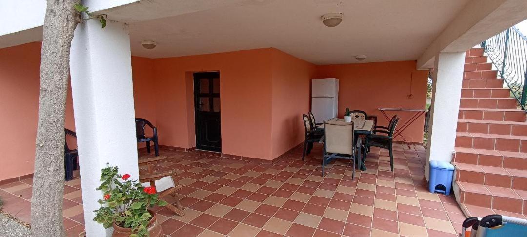 Olgas Villa Arogi Exterior foto